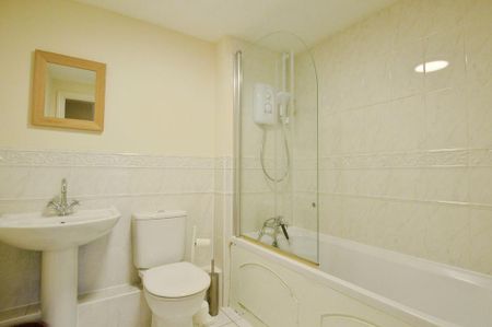 1 bedroom flat to rent - Photo 5