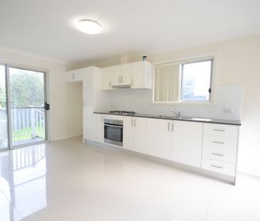 Two Bedroom House - Photo 2