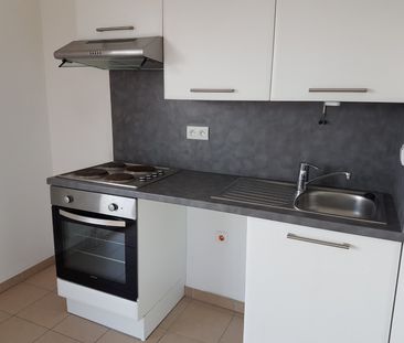 Location Appartement 2 pièces 42m² MARLY 59770 - Photo 3