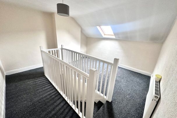 Alexandra Road - Photo 1