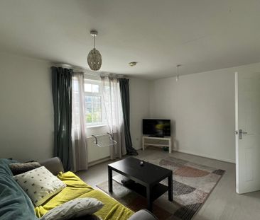 20 Goldswong Terrace, NG3 4HB, NOTTINGHAM - Photo 2