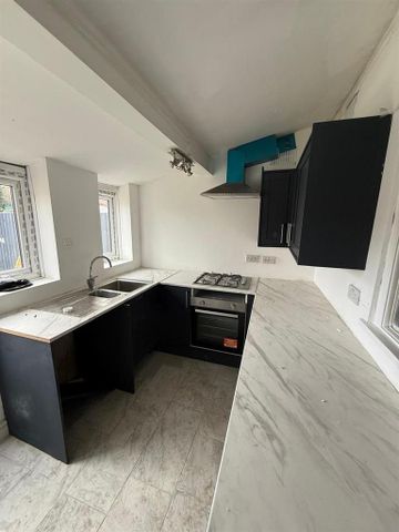 2 bedroom house to rent - Photo 5