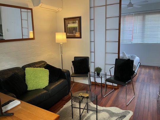 203/363 Beaconsfield Parade, St Kilda West VIC 3182 - Apartment For Rent | Domain - Photo 1