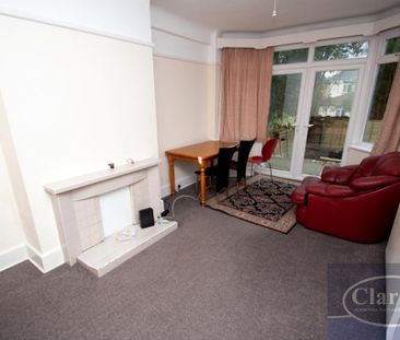 4 bedroom detached house to rent - Photo 1