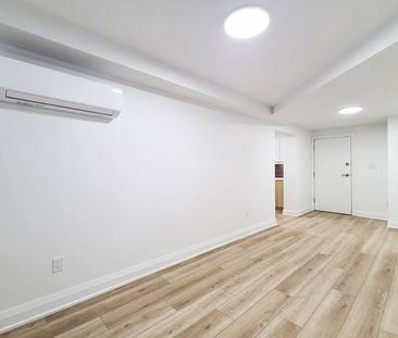 68 Fifteenth ST: Newly renovated studio unit in a small - Photo 2