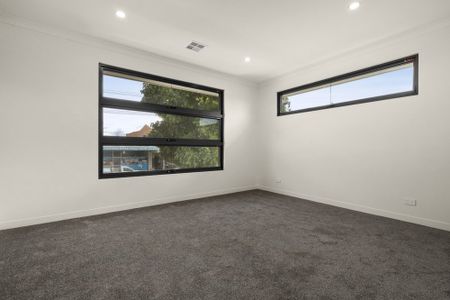 4 Bedroom Family Home - Photo 4