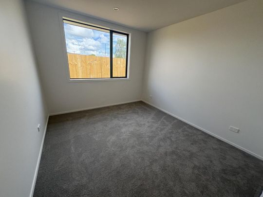 'Lock it in' in Lockerbie - Photo 1