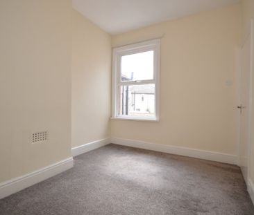 Hearsall Lane, Earlsdon, Coventry, CV5 6HF - Photo 2