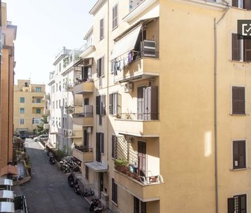 rome, Lazio 00172 - Photo 6