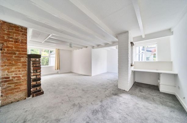 4 bedroom cottage to rent - Photo 1