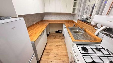 Cranleigh Road, Feltham, TW13 - Photo 5