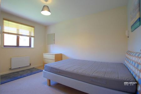 4 bedroom detached house to rent - Photo 3
