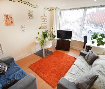 4 Bed Terraced House, Gerald Road, M6 - Photo 1