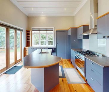 Highbury - 4 bedrooms - Photo 4