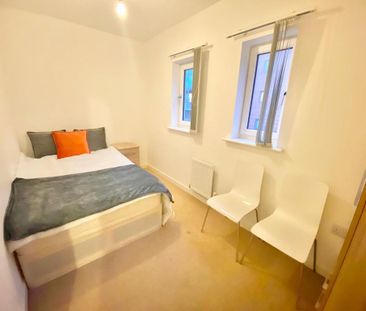 1 bedroom in a house share to rent - Photo 4