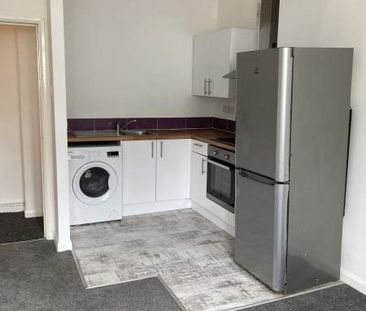 1 Ty Naba – Large One Bedroom, Clydach. - Photo 1