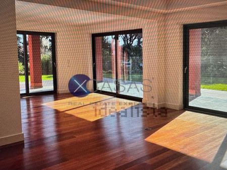 Luxury Apartment for rent in Quinta da Marinha (Cascais), Cascais, Lisbon - Photo 4