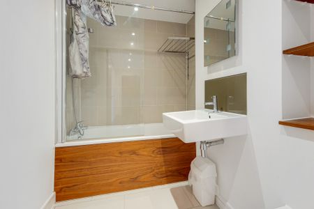 Clementine Court - Photo 5