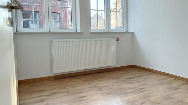 Appartement te huur - Photo 1