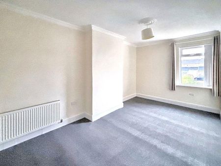 2 bed terraced house to rent in NE61 - Photo 3