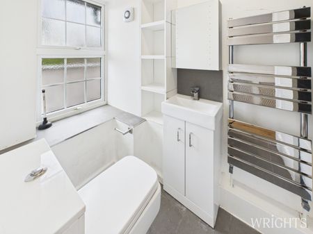 2 bedroom Apartment - Woodhall House, Welwyn Garden City - Photo 5