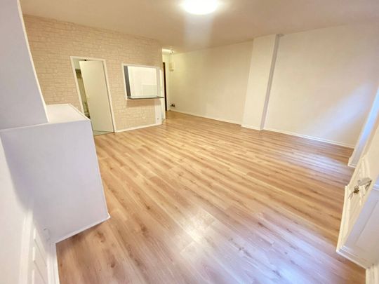 Location appartement 1 pièce 44.53 m² à Bourg-en-Bresse (01000) - Photo 1