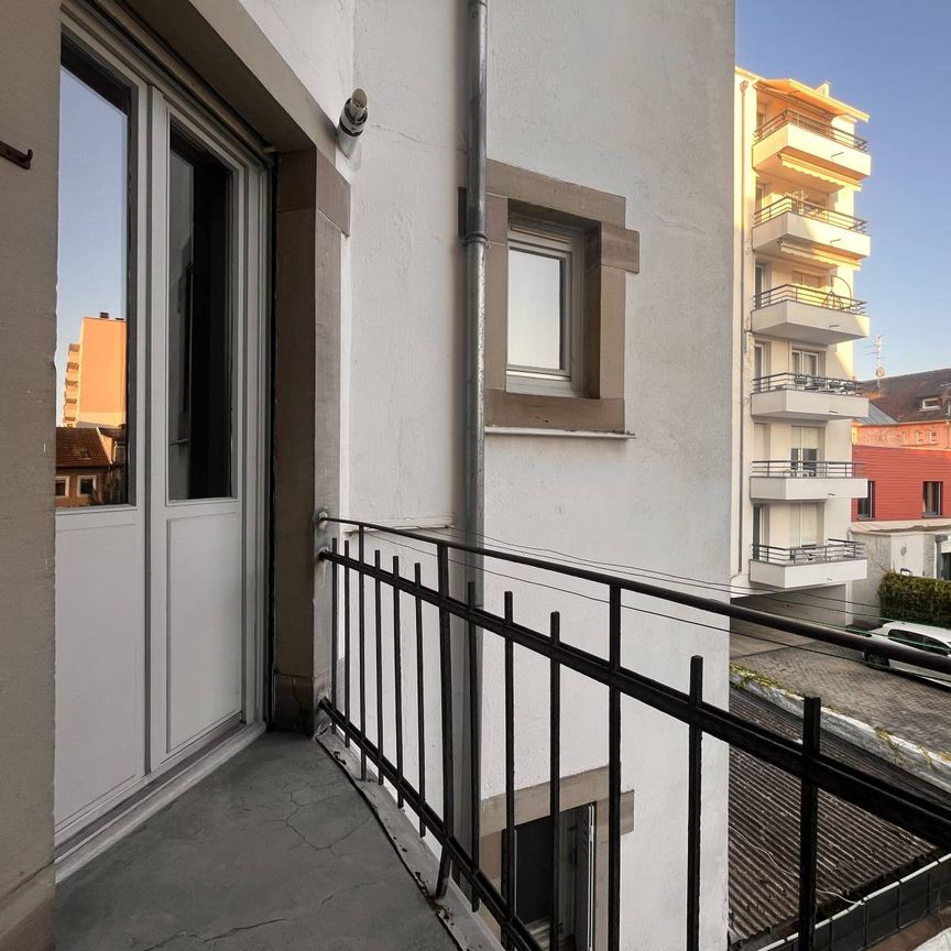 À LOUER ! Appartement 4/5 pièces avec balcons à proximité de la place du Marché au Neudorf - Photo 1