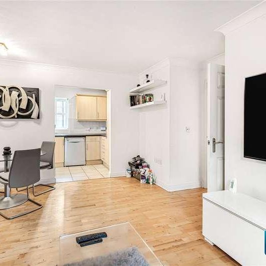 Shillingford Close, London, NW7 - Photo 1