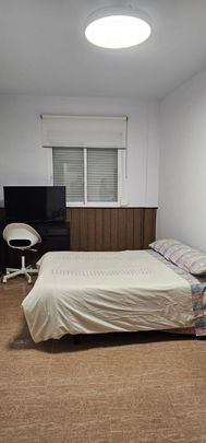 Casa o chalet de alquiler en Centro - Photo 1