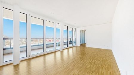 Expect a trendy apartment with a dream view - Photo 3