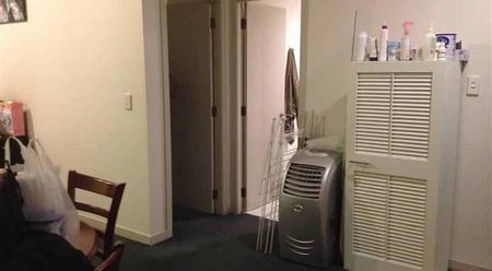 AUCKLAND CENTRAL, 1 BEDROOM - Photo 4
