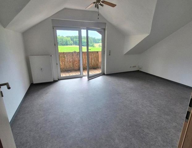 Vermiete eine 4 Zimmer Dachgeschoss Wohnung - Foto 1