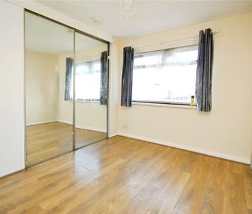 4 bedroom terraced house to rent - Photo 4