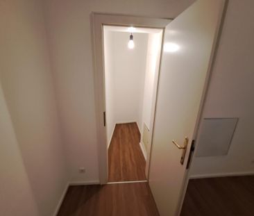 ++großzügige 3-Zimmer Wohnung im Zentrum von Linz++ - Foto 6