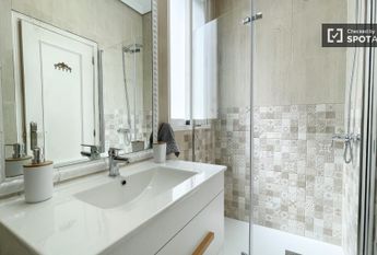 madrid, Community of Madrid 28015