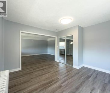 5576 DESSON Avenue, Niagara Falls, Ontario, L2G3T1 - Photo 2