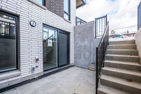 For Lease - 40 Ed Clark Gardens Unit# Th1, Toronto, Ontario - Photo 4