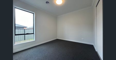 When You Require Style, Sophistication & Location! - Photo 2