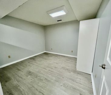 For Lease - 35 Soho Crescent Unit# Basement, Markham, Ontario - Photo 2