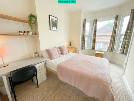 7 bedroom detached house to rent - Photo 4