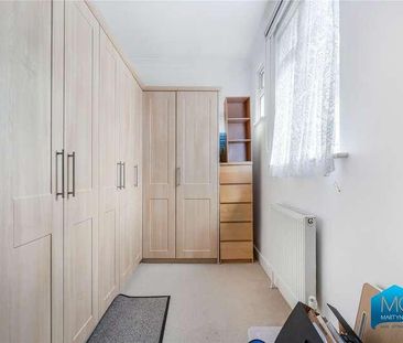 Chalet Estate, Hammers Lane, London, NW7 - Photo 6