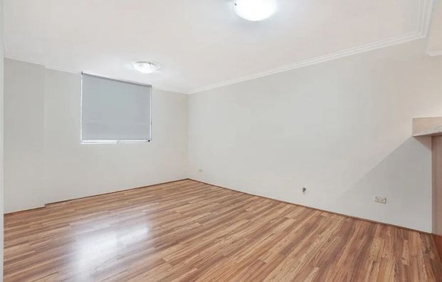 Woolloomooloo - Photo 1