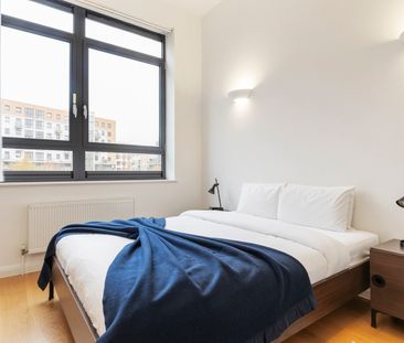 1 Bed Flat, Larden Road, W3 - Photo 5