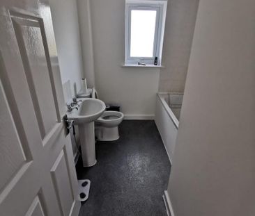 3 bedroom house to rent - Photo 3