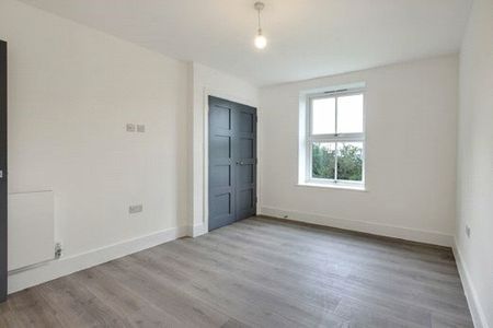 Stone Cross House, Church Hill, Stone, DA9 9YU - Photo 4