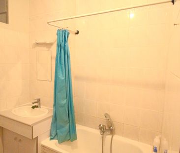 T2- 60m2- 1 Quai Rambaud- Secteur PERRACHE- Dispo le 05/03 ! - Photo 6