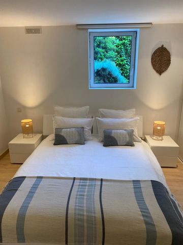 Location Appartement 85m² CALUIRE ET CUIRE 69300 - Photo 3