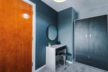 Ordsall Lane - Photo 4