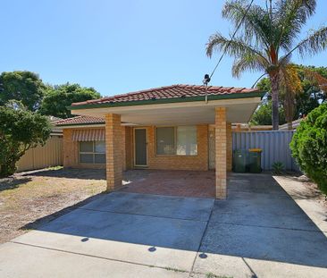 Spacious Carlisle home in convenient central location - Photo 2