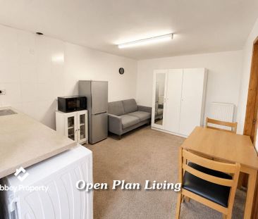 1 bedroom semi-detached house to rent - Photo 4